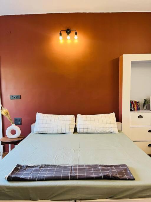 The Bougainvillea Cottage Farmstay Near Dehradun , 2 Bedroom Private Cottage Next To Fields And Orchards With Hill Views Ngoại thất bức ảnh